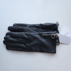 Etereo Black Leather Gloves Size 8.5 NWT